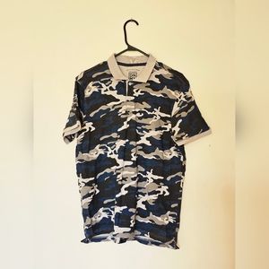 VINTAGE Camouflage polo t-shirt Size medium
